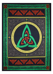 Taperesty Triqetra 52 x 76 inch