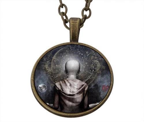 Lucky Pendant Meditating Monk incl. chain