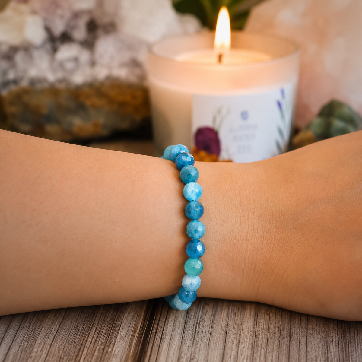 Apatite Faceted Beads Bracelet 8mm - Madagascar
