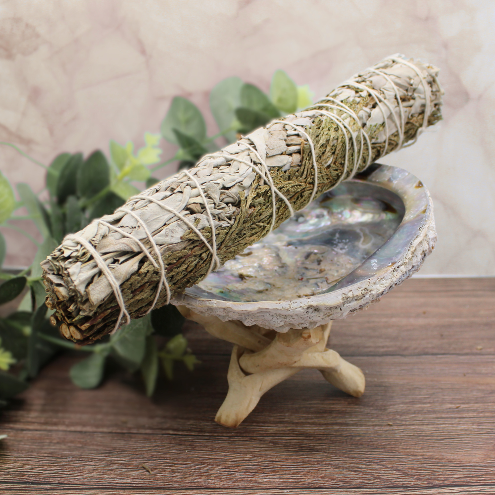 White Sage & Cedar Smudge Stick 22 cm (price per pc)