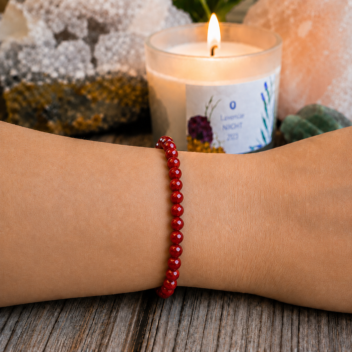 Carnelian Faceted Beads Bracelet 8mm - China