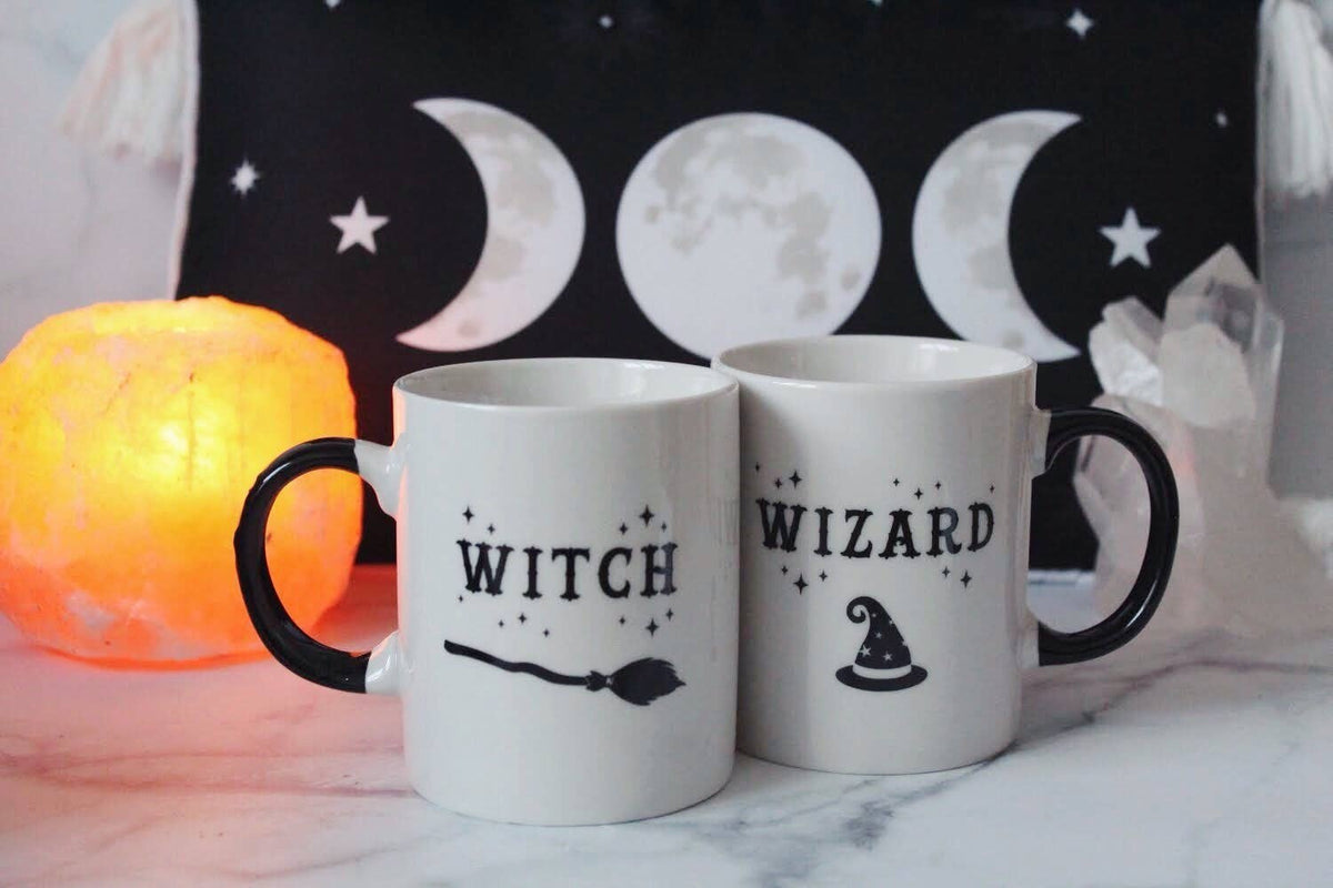 WITCH AND WIZARD MUG SET