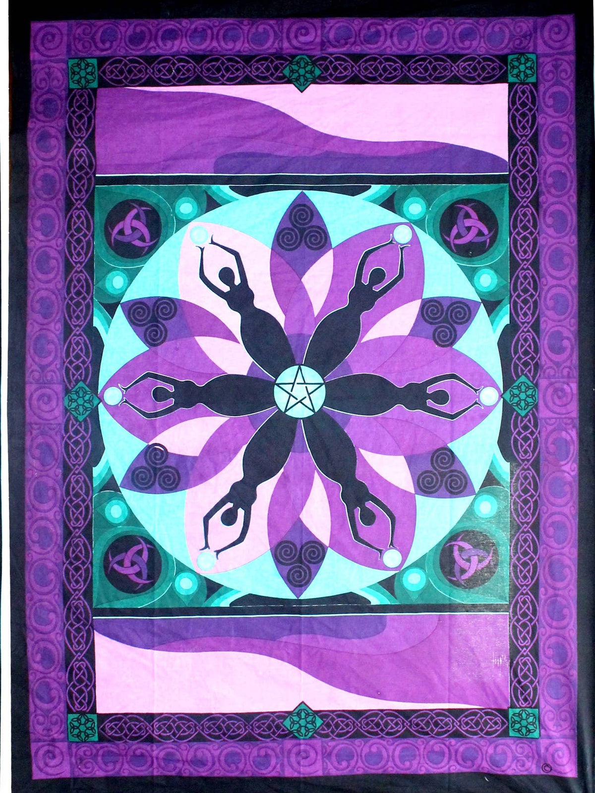 COTTON TAPESTRY MOON GODDESS CIRCLE 52 x 76" //