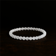 Selenite 'AA' bracelet 4mm - China