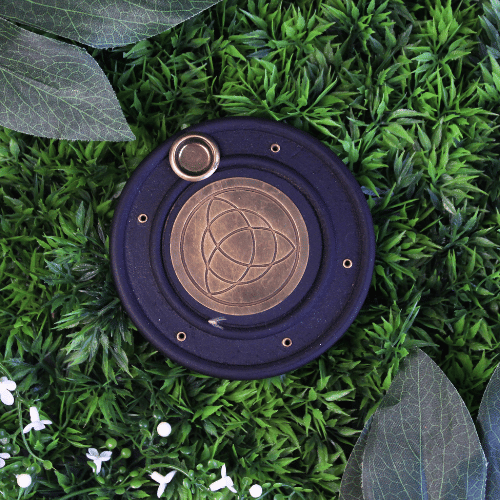 Mango Wood Incense Burner Brass Triquetra 10 cm
