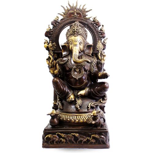 Ganesh Sitting W/ Sun & Elephant  Ring